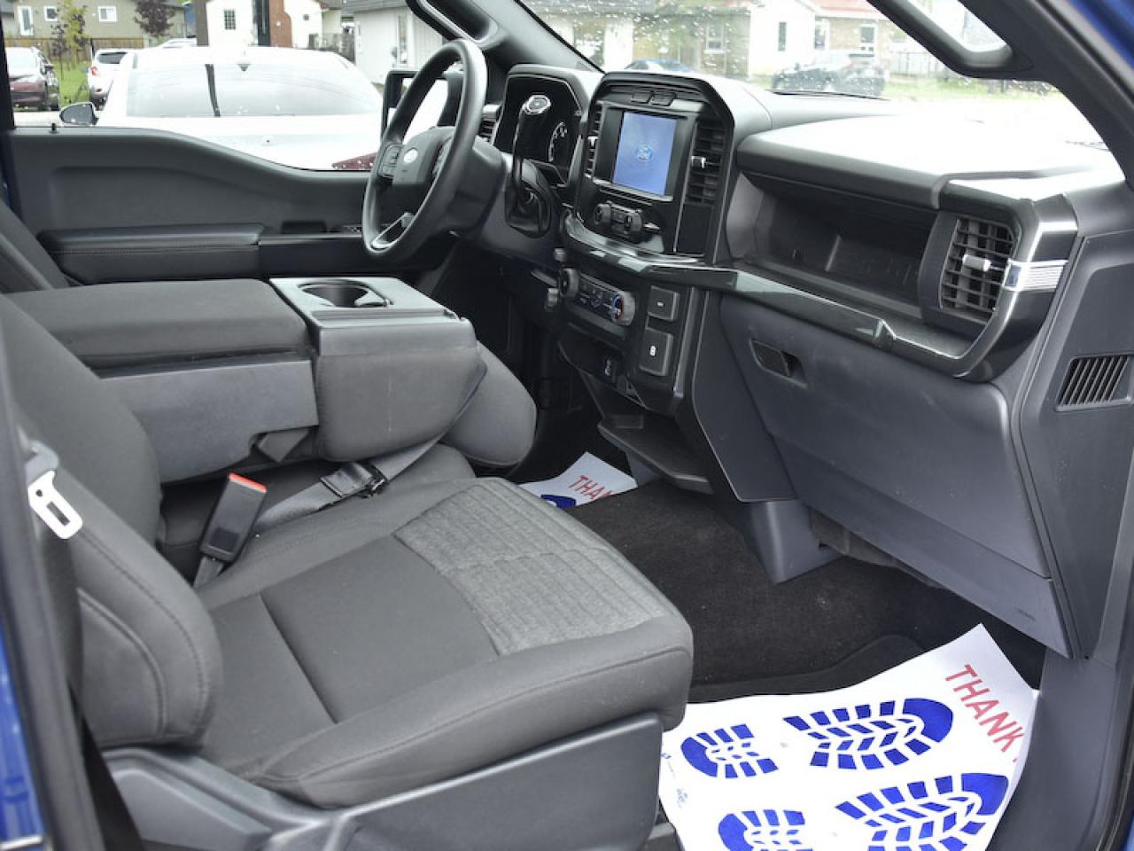 2022 Ford F-150 STX 4WD SuperCrew 5.5' Box - Photo #7