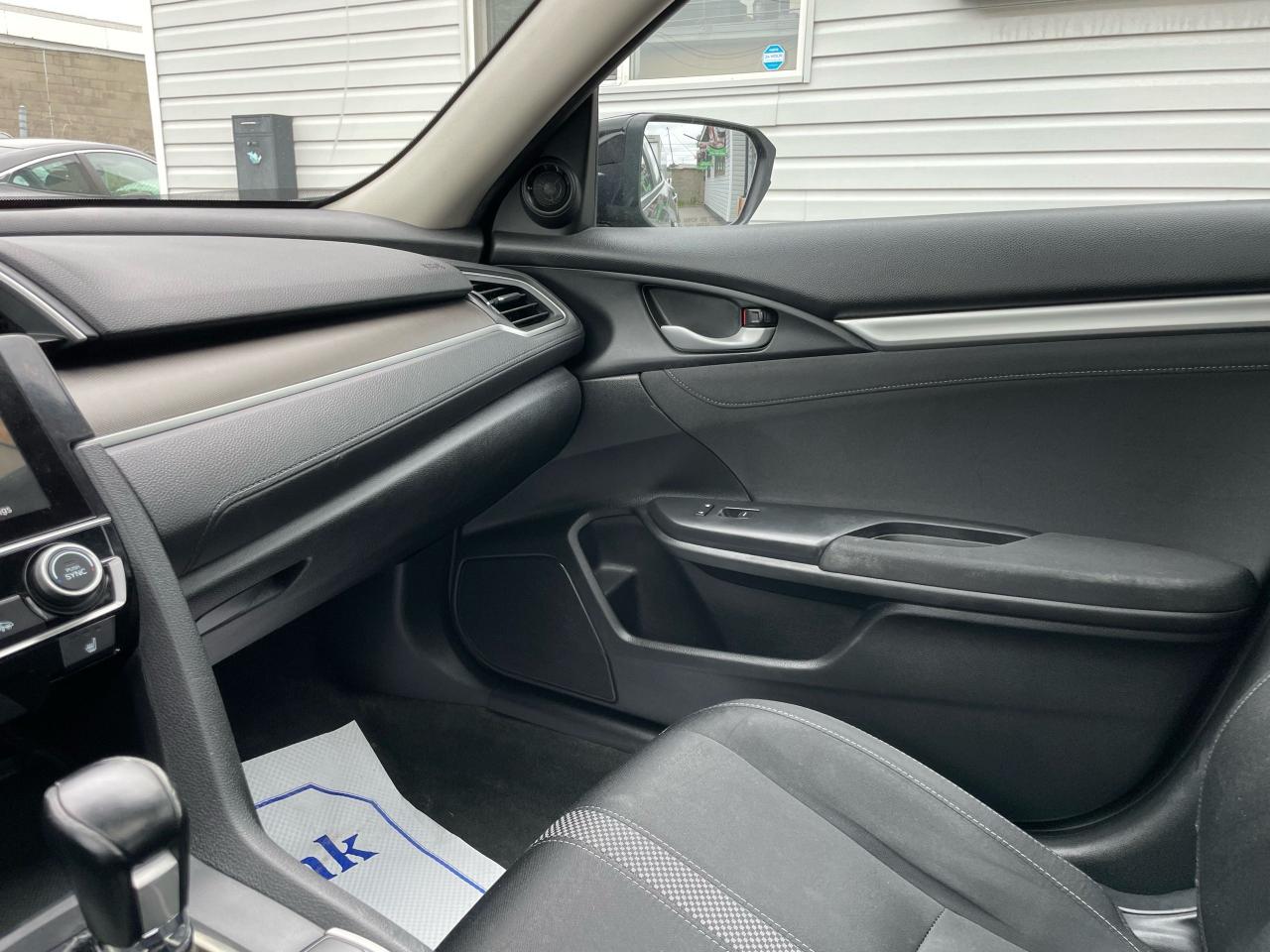 2019 Honda Civic EX - Photo #14
