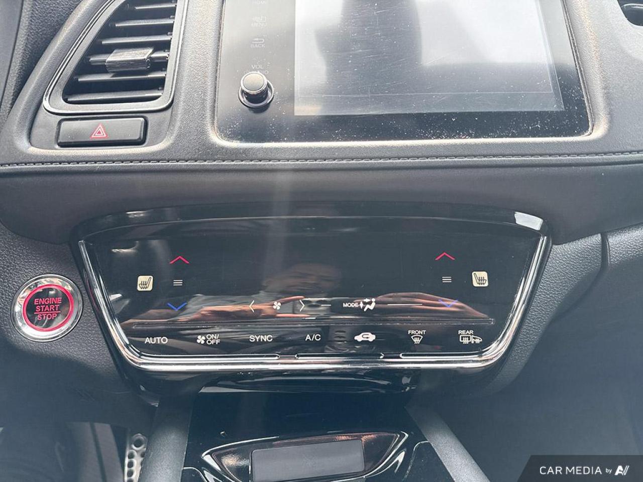2021 Honda HR-V SPORT / AWD / SUNROOF / BLUETOOTH / AUTO - Photo #16