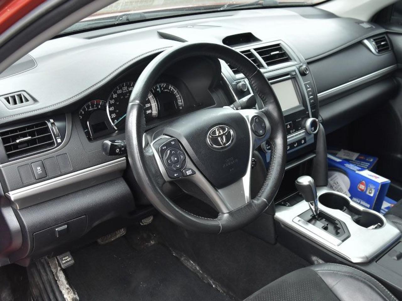 2012 Toyota Camry 4DR SDN V6 AUTO SE - Photo #5