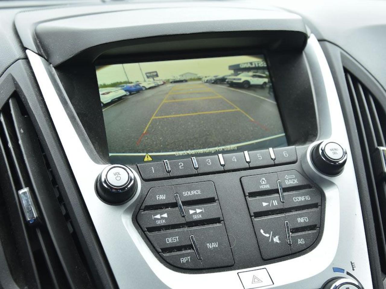 2017 Chevrolet Equinox FWD 4dr LT w/1LT - Photo #6