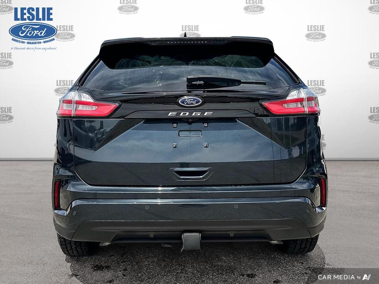 2022 Ford Edge ST Line Photo4