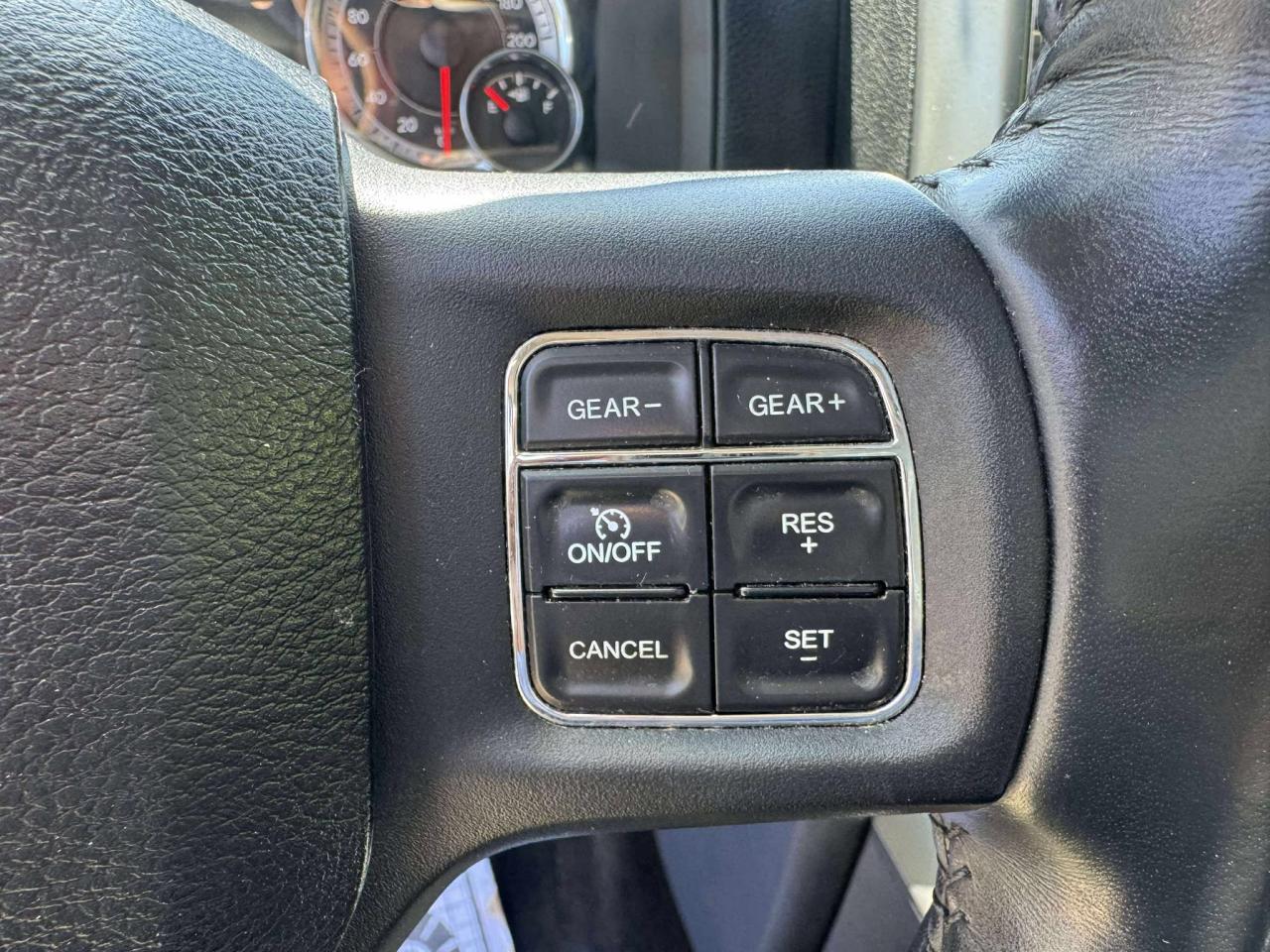 2015 RAM 1500 SPORT - Photo #24