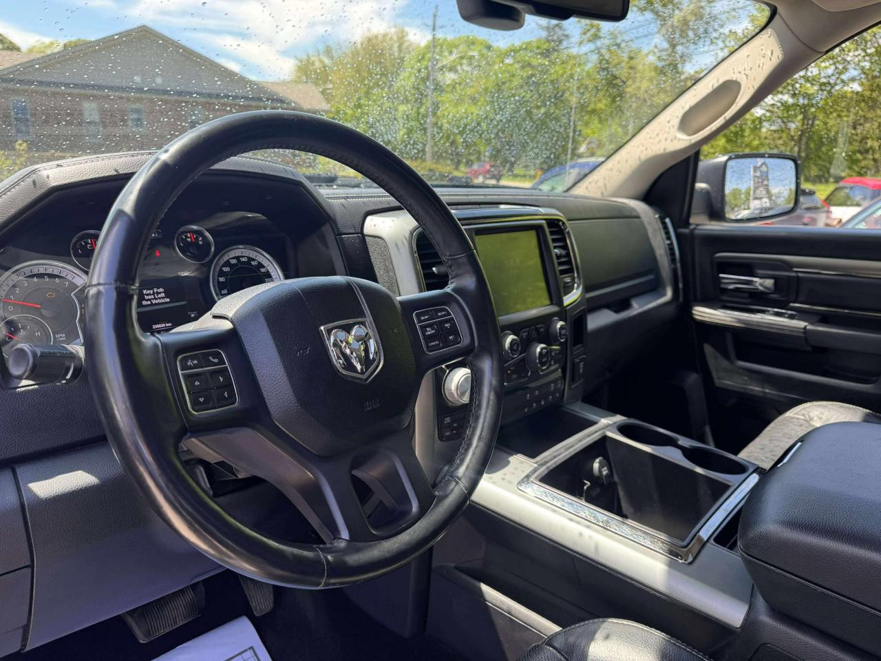 2015 RAM 1500 SPORT - Photo #12