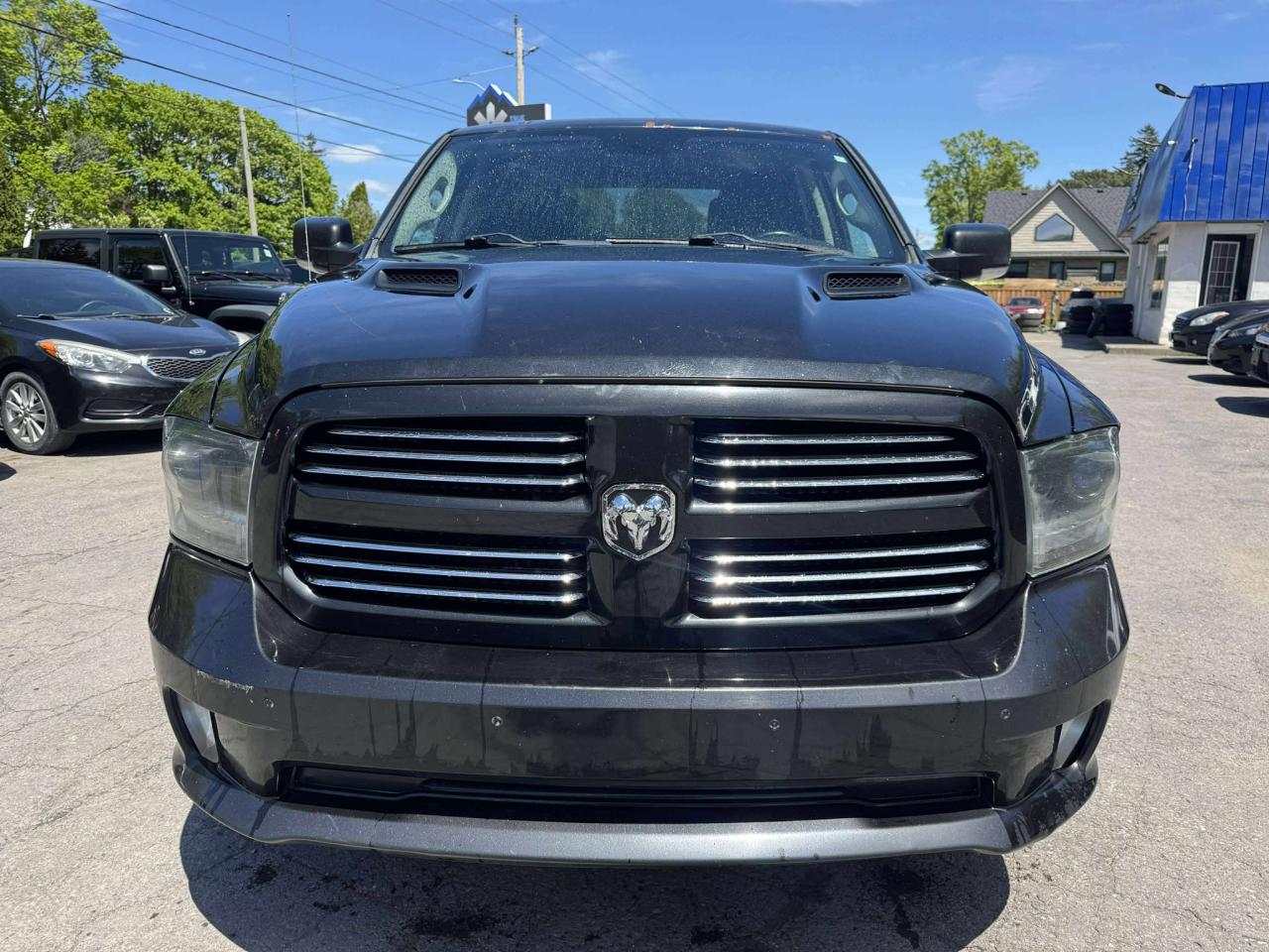 2015 RAM 1500 SPORT - Photo #2