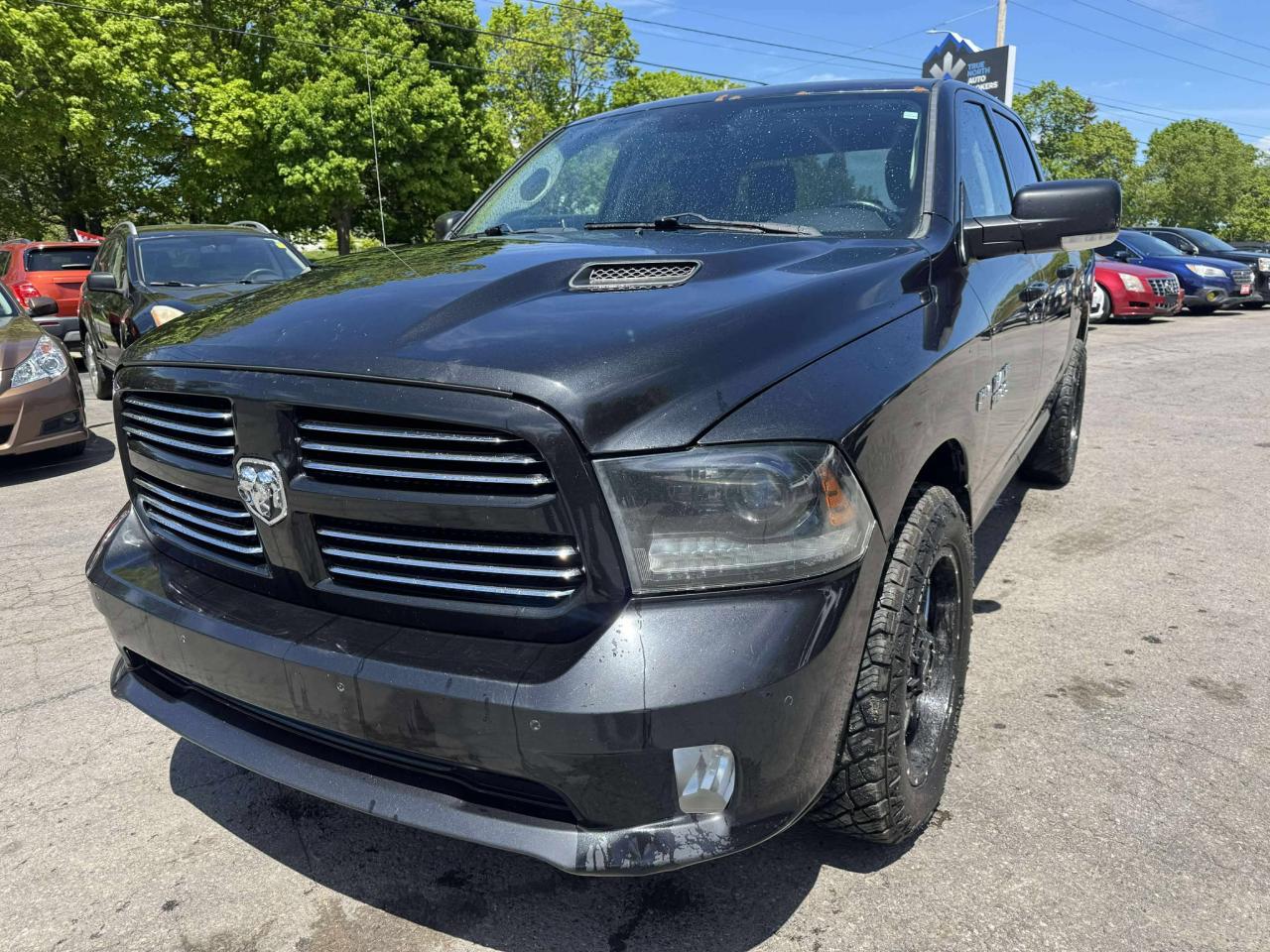 2015 RAM 1500 SPORT - Photo #3