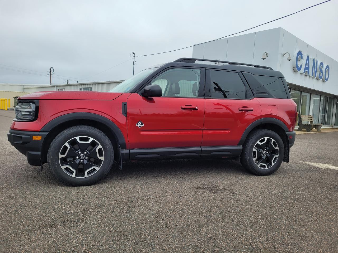 2021 Ford Bronco SPO OUTER BANKS 4X4 Photo