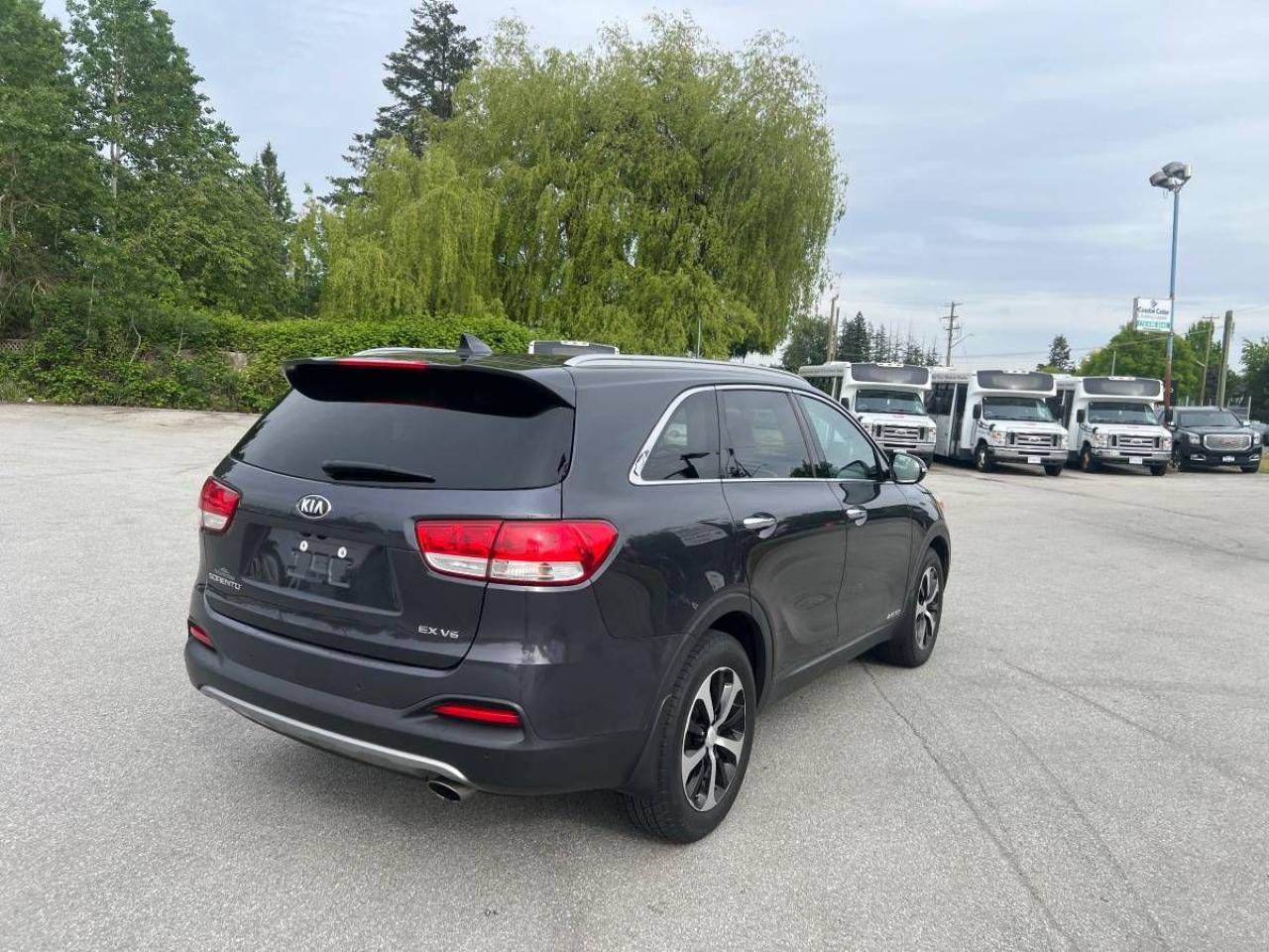 2019 Kia Sorento EX V6 - Photo #9