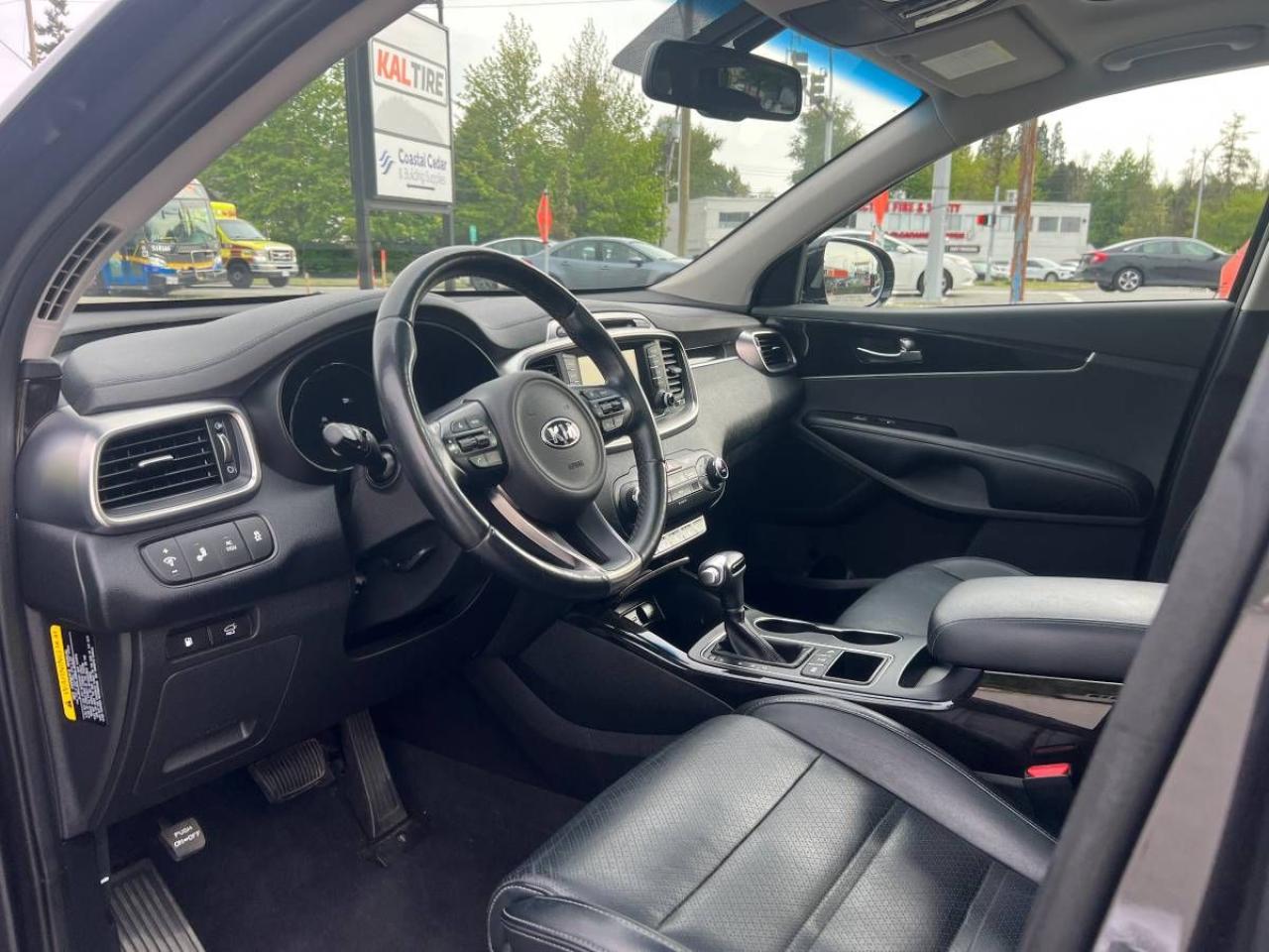 2019 Kia Sorento EX V6 - Photo #12