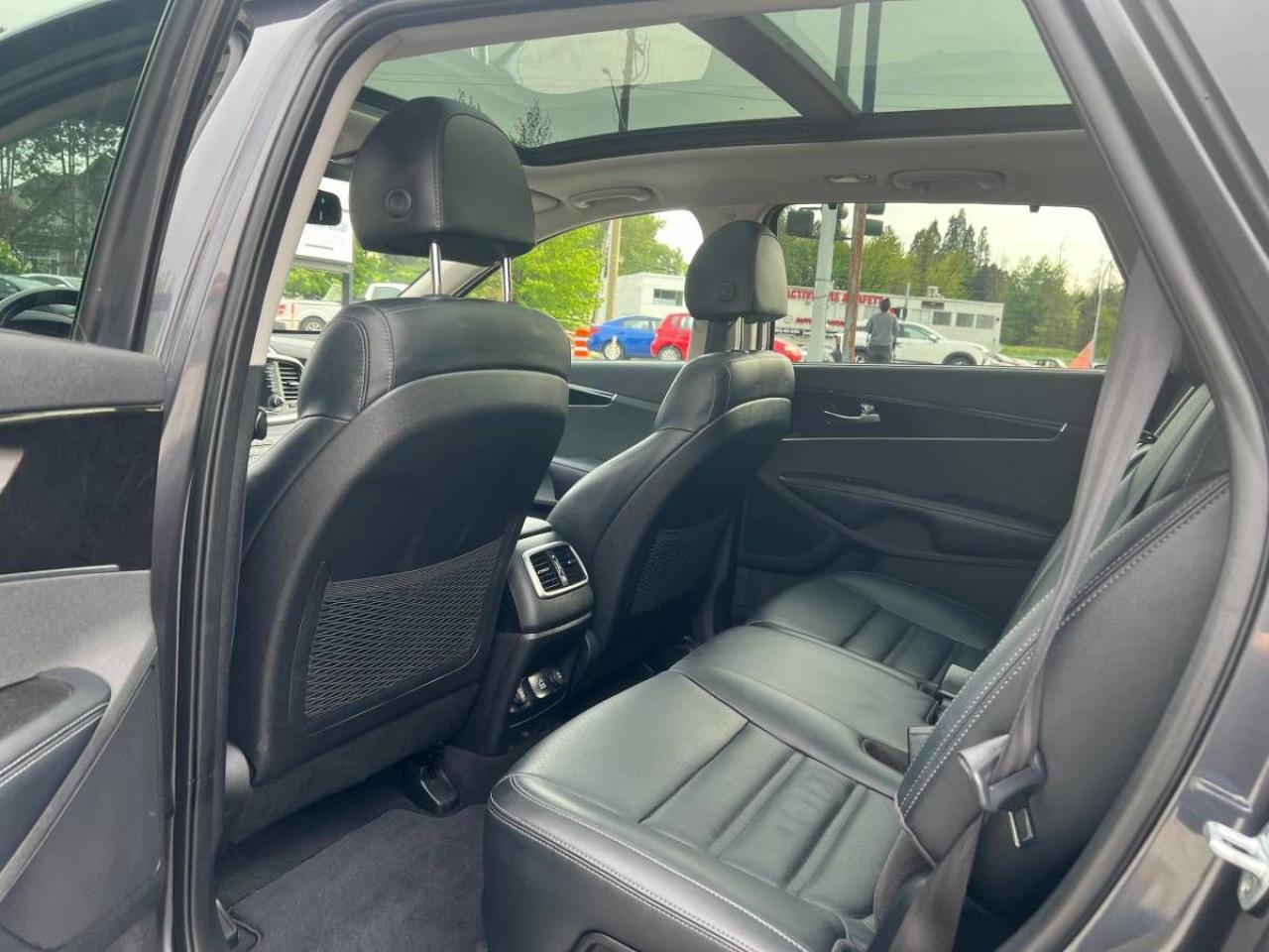 2019 Kia Sorento EX V6 - Photo #13