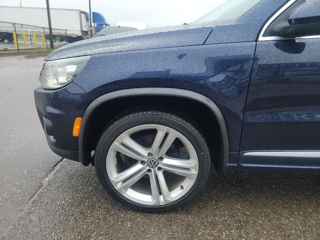 2015 Volkswagen Tiguan COMFORTLINE - Photo #11
