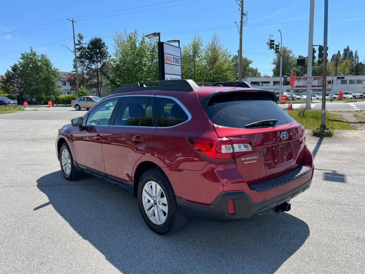 2018 Subaru Outback 2.5i Touring - Photo #6