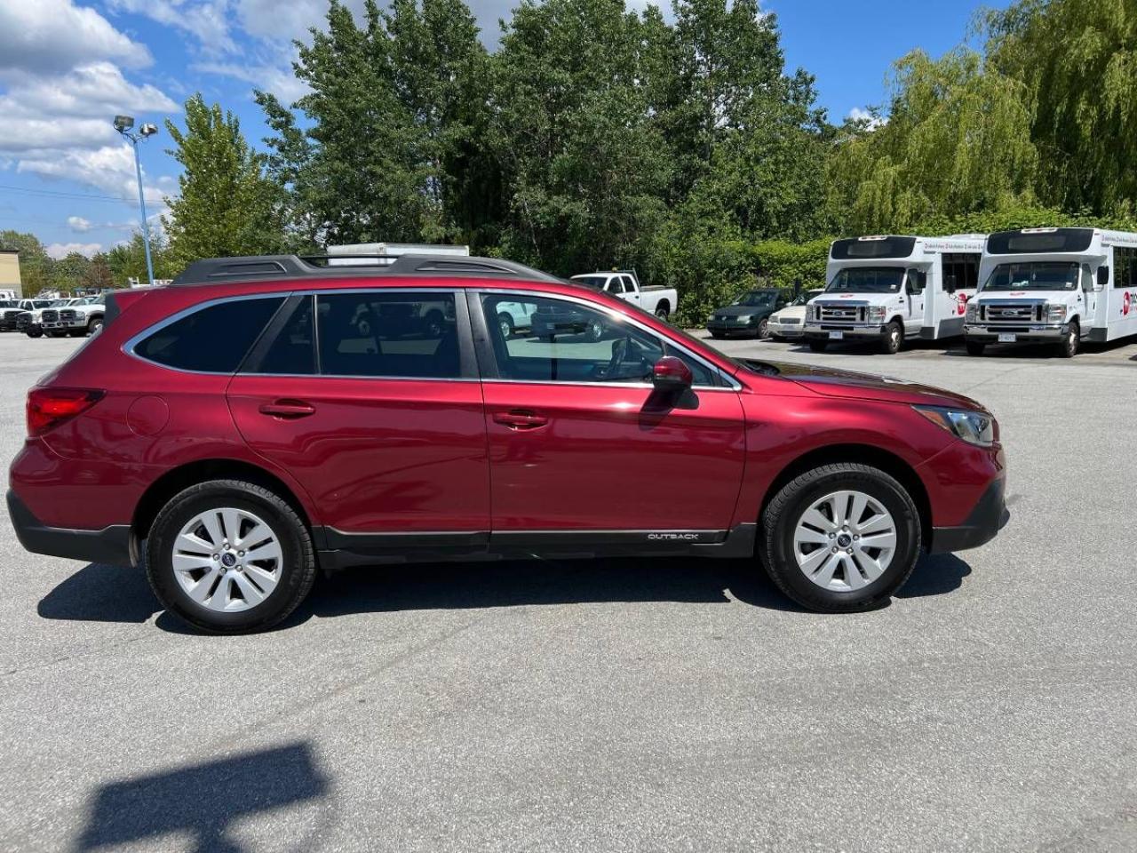 2018 Subaru Outback 2.5i Touring - Photo #9
