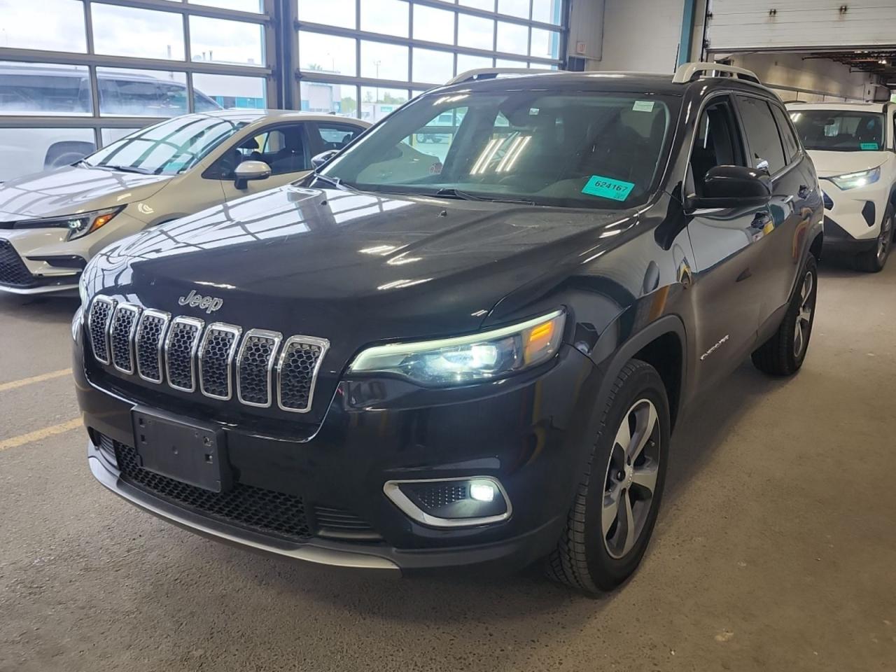Used 2019 Jeep Cherokee LIMITED 4WD / Leather / Pano Roof / Cooled Seats for sale in Mississauga, ON