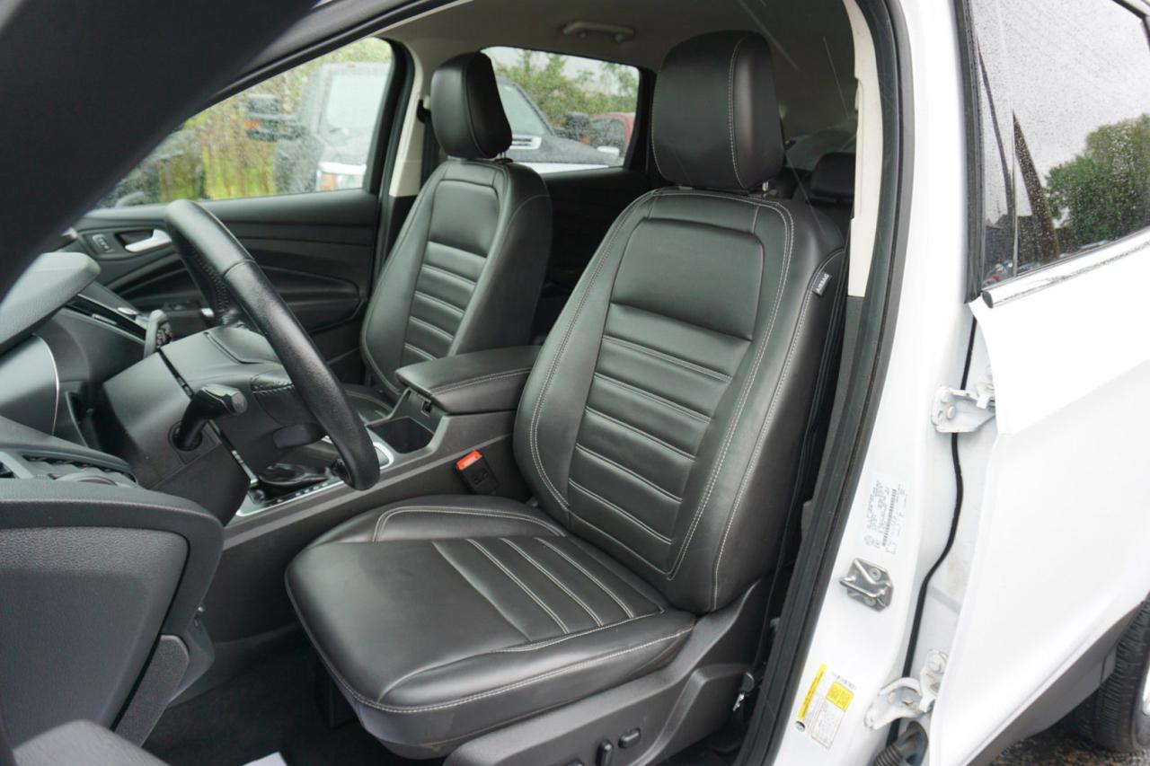 2019 Ford Escape 2.0L SEL 4WD CERTIFIED *ACCIDENT FREE*FORD MAINTAIN* CAMERA BLUETOOTH LEATHER HEATED SEATS CRUISE ALLOYS - Photo #14