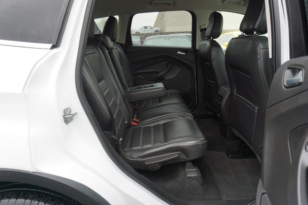 2019 Ford Escape 2.0L SEL 4WD CERTIFIED *ACCIDENT FREE*FORD MAINTAIN* CAMERA BLUETOOTH LEATHER HEATED SEATS CRUISE ALLOYS - Photo #17