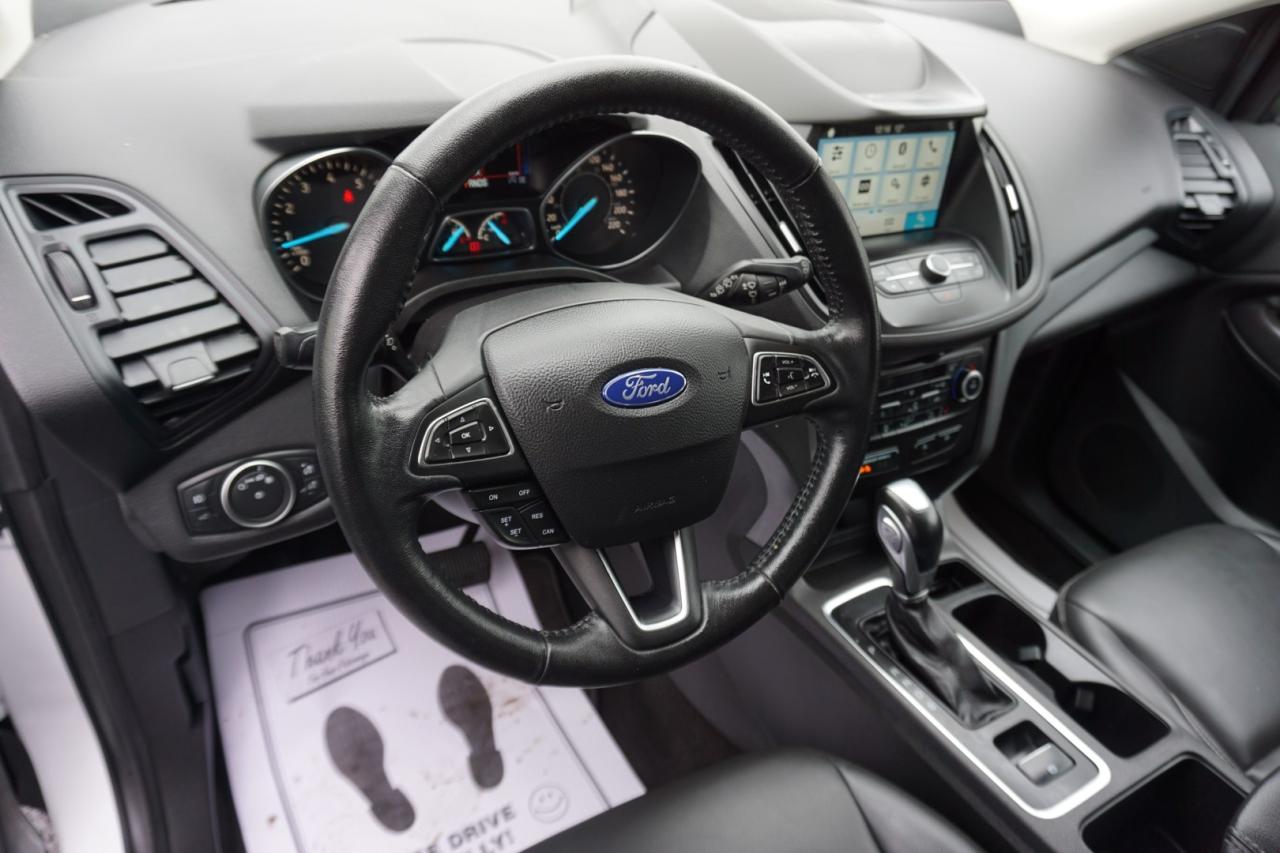 2019 Ford Escape 2.0L SEL 4WD CERTIFIED *ACCIDENT FREE*FORD MAINTAIN* CAMERA BLUETOOTH LEATHER HEATED SEATS CRUISE ALLOYS - Photo #9