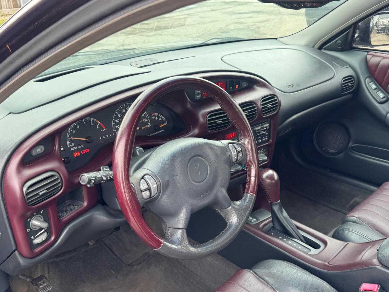 2002 Pontiac Grand Prix GTP, 3.8L SUPERCHARGED, RARE, ONLY 132KMS, COUPE - Photo #15