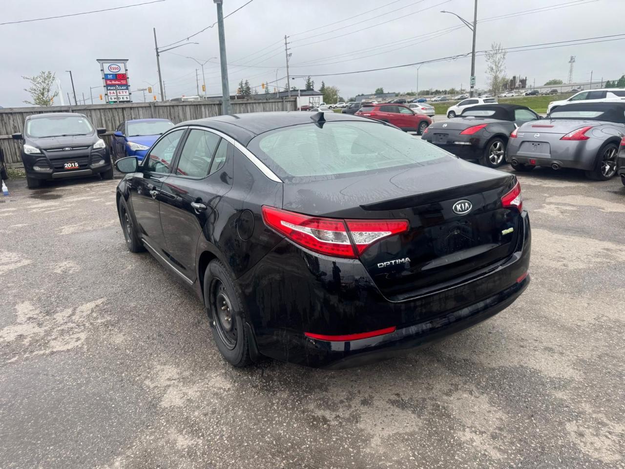 2012 Kia Optima HYBRID, LOADED, GREAT ON FUEL, AS IS SPECIAL - Photo #3