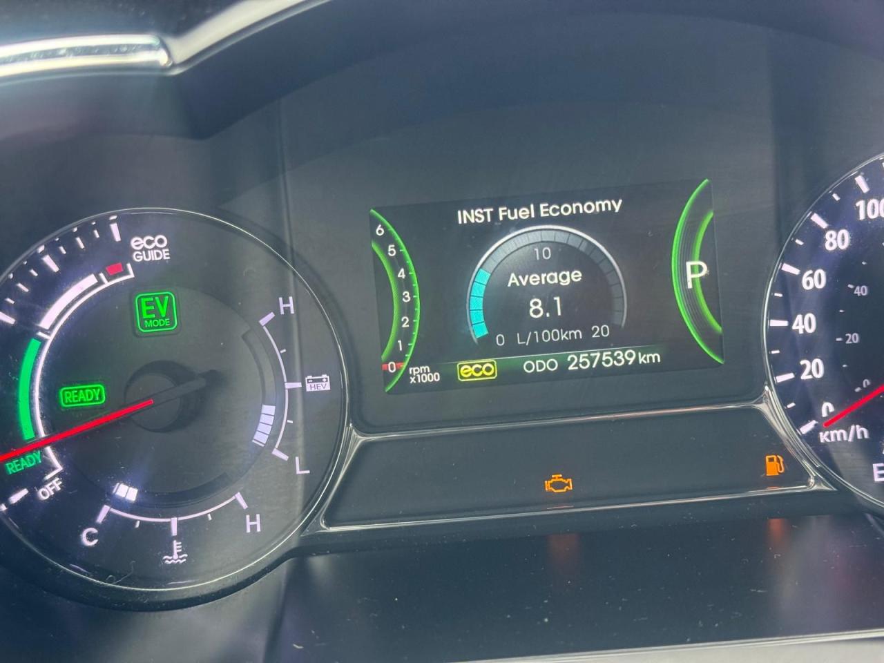 2012 Kia Optima HYBRID, LOADED, GREAT ON FUEL, AS IS SPECIAL - Photo #9