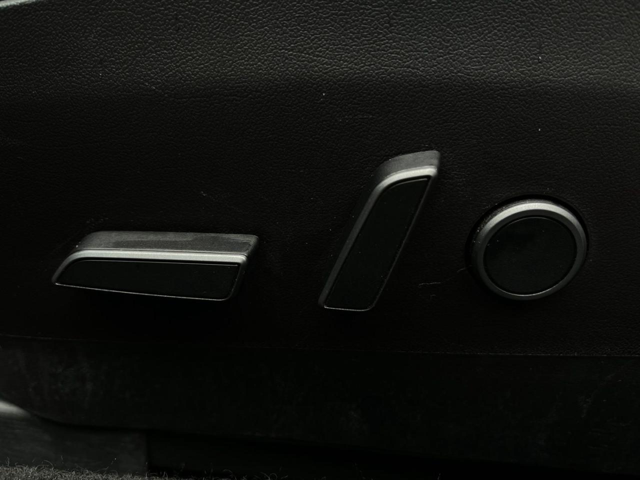 12552185