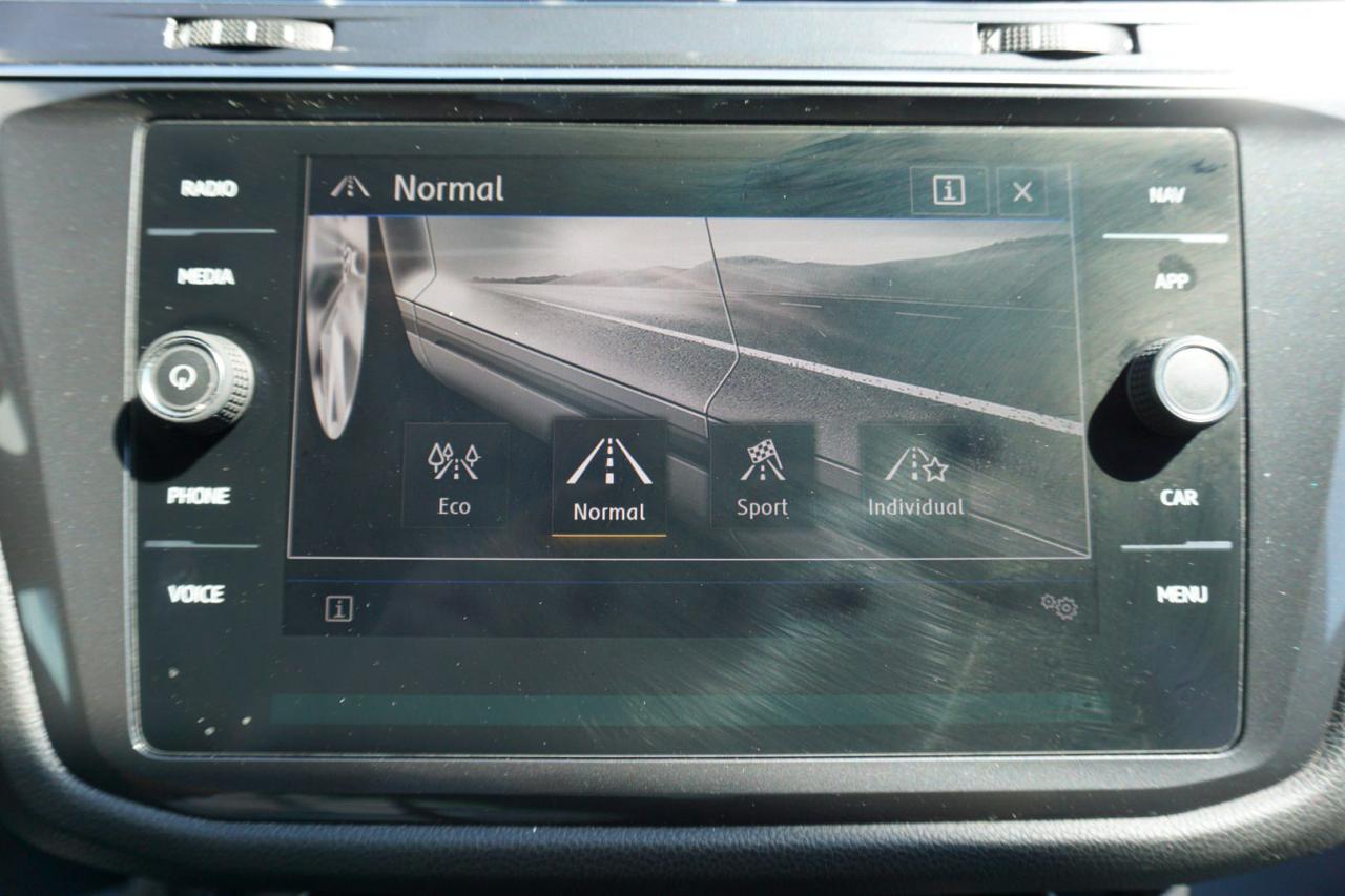 2019 Volkswagen Tiguan HIGHLINE-R TYPE AWD CERTIFIED *ACCIDENT FREE*V. MAINTAIN* NAV CAMERA BLUETOOTH LEATHER HEATED SEATS PANO ROOF CRUISE ALLOYS - Photo #35