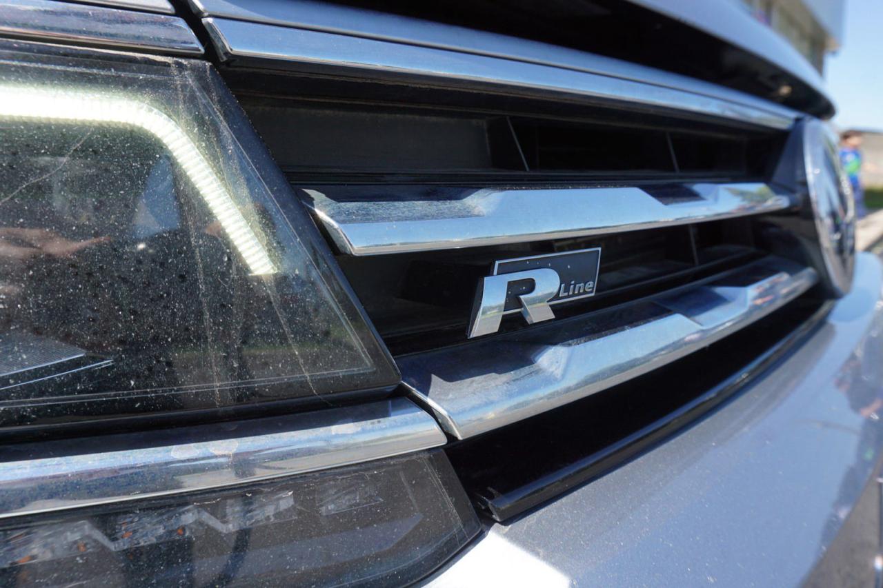 2019 Volkswagen Tiguan HIGHLINE-R TYPE AWD CERTIFIED *ACCIDENT FREE*V. MAINTAIN* NAV CAMERA BLUETOOTH LEATHER HEATED SEATS PANO ROOF CRUISE ALLOYS - Photo #48