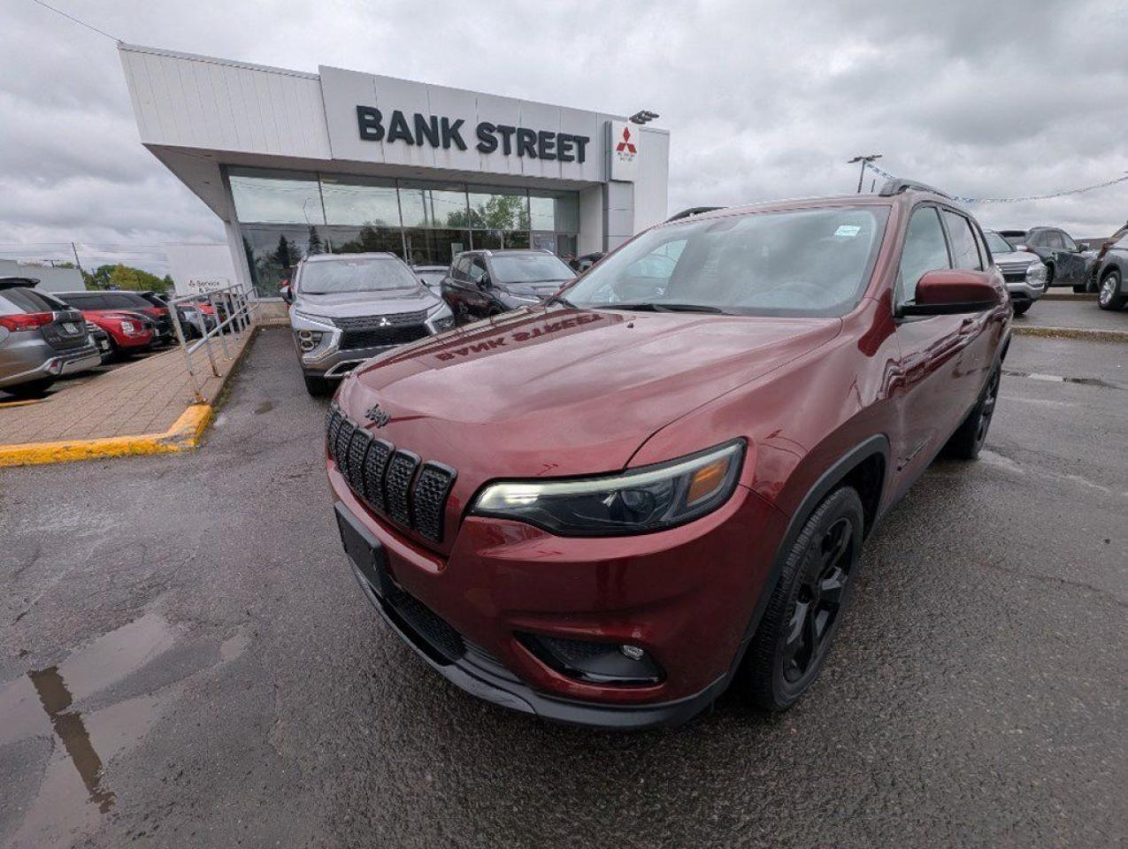 Used 2019 Jeep Cherokee Altitude FWD for sale in Gloucester, ON