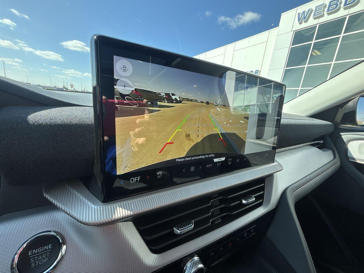 2025 Ford Explorer ACTIVE 4WD Photo5