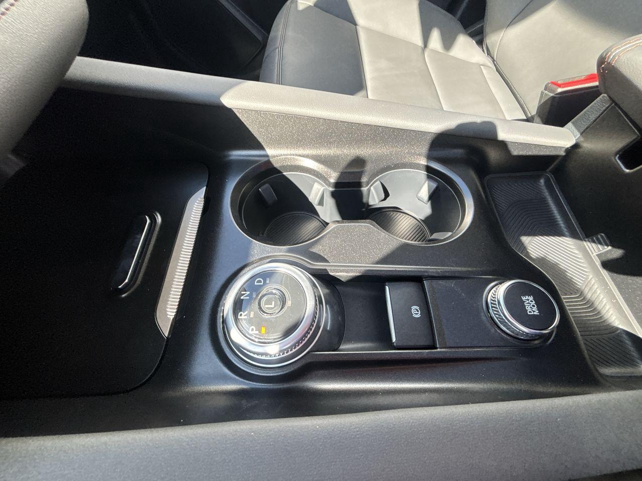 2025 Ford Explorer ACTIVE 4WD Photo5