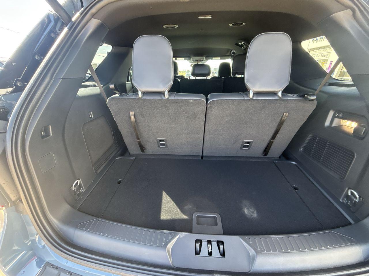 2025 Ford Explorer ST-LINE 4WD Photo5