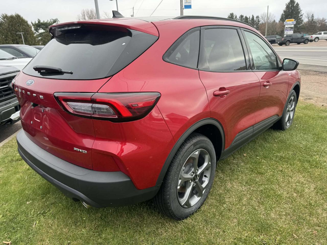 2025 Ford Escape ST-Line Photo3