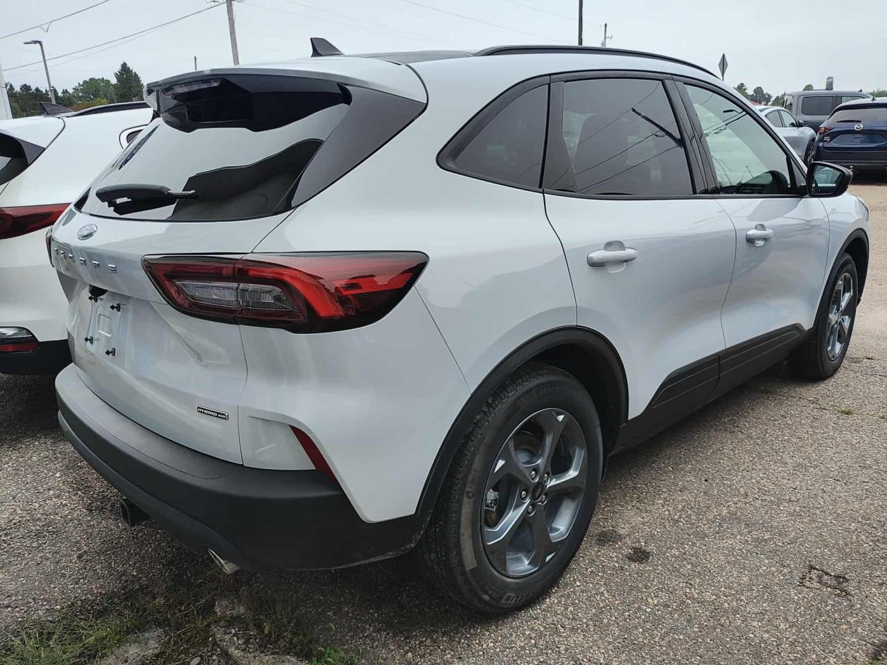 2025 Ford Escape 4DR ST LINE