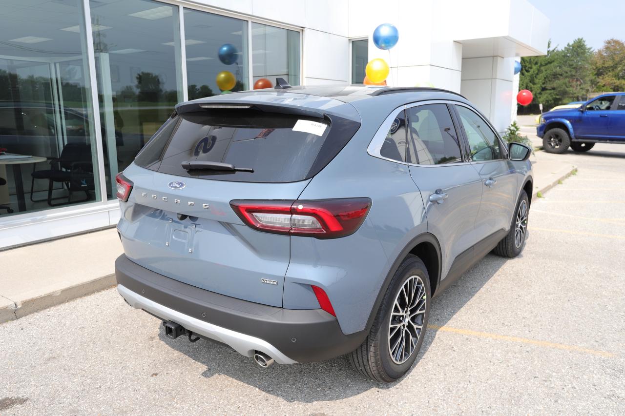 2025 Ford Escape PHEV FWD Photo