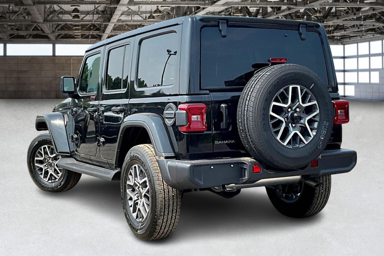 2025 Jeep Wrangler SAHARA 4DR | Painted Hardtop | Steps | V6 | 4x4 Photo2