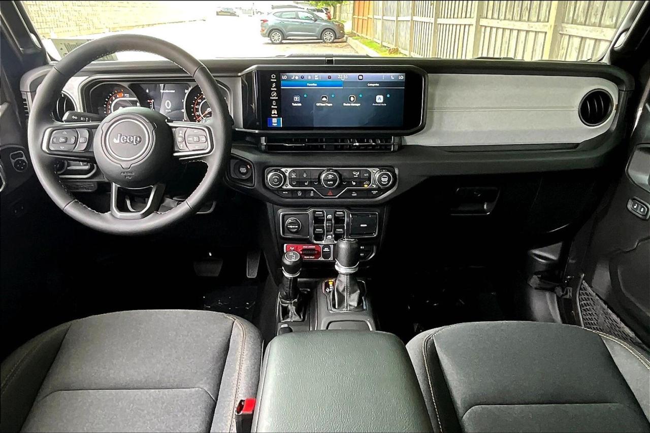 2025 Jeep Wrangler Willys 4 Door | Tech & Conv Grp | Hardtop | 4X4 Photo4