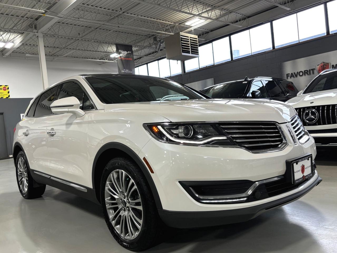 2017 Lincoln MKX Reserve|AWD|NAV|WOOD|PANOROOF|LEATHER|AMBIENT|+++ - Photo #2