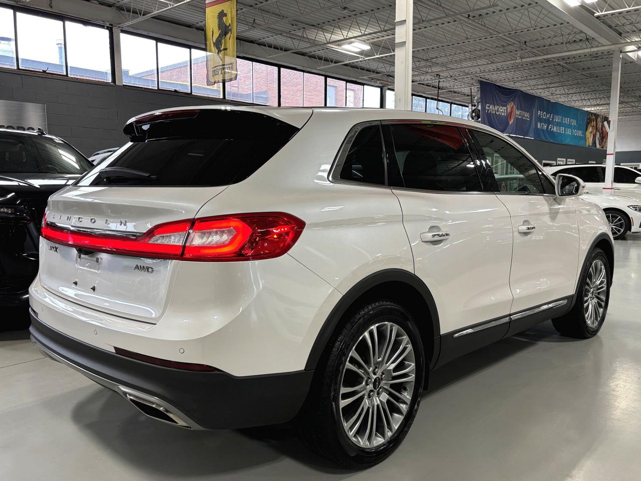 2017 Lincoln MKX Reserve|AWD|NAV|WOOD|PANOROOF|LEATHER|AMBIENT|+++ - Photo #5