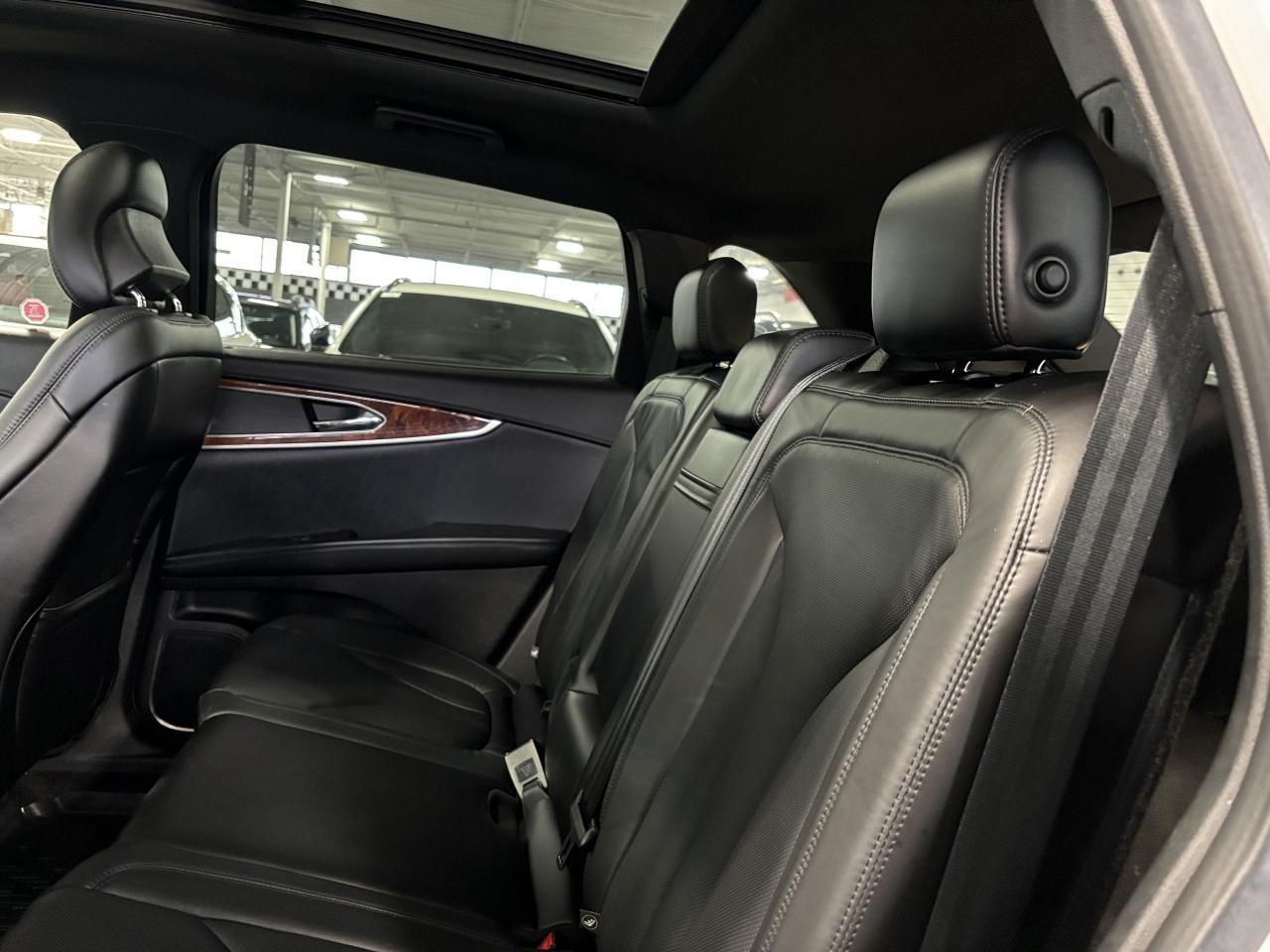 2017 Lincoln MKX Reserve|AWD|NAV|WOOD|PANOROOF|LEATHER|AMBIENT|+++ - Photo #10