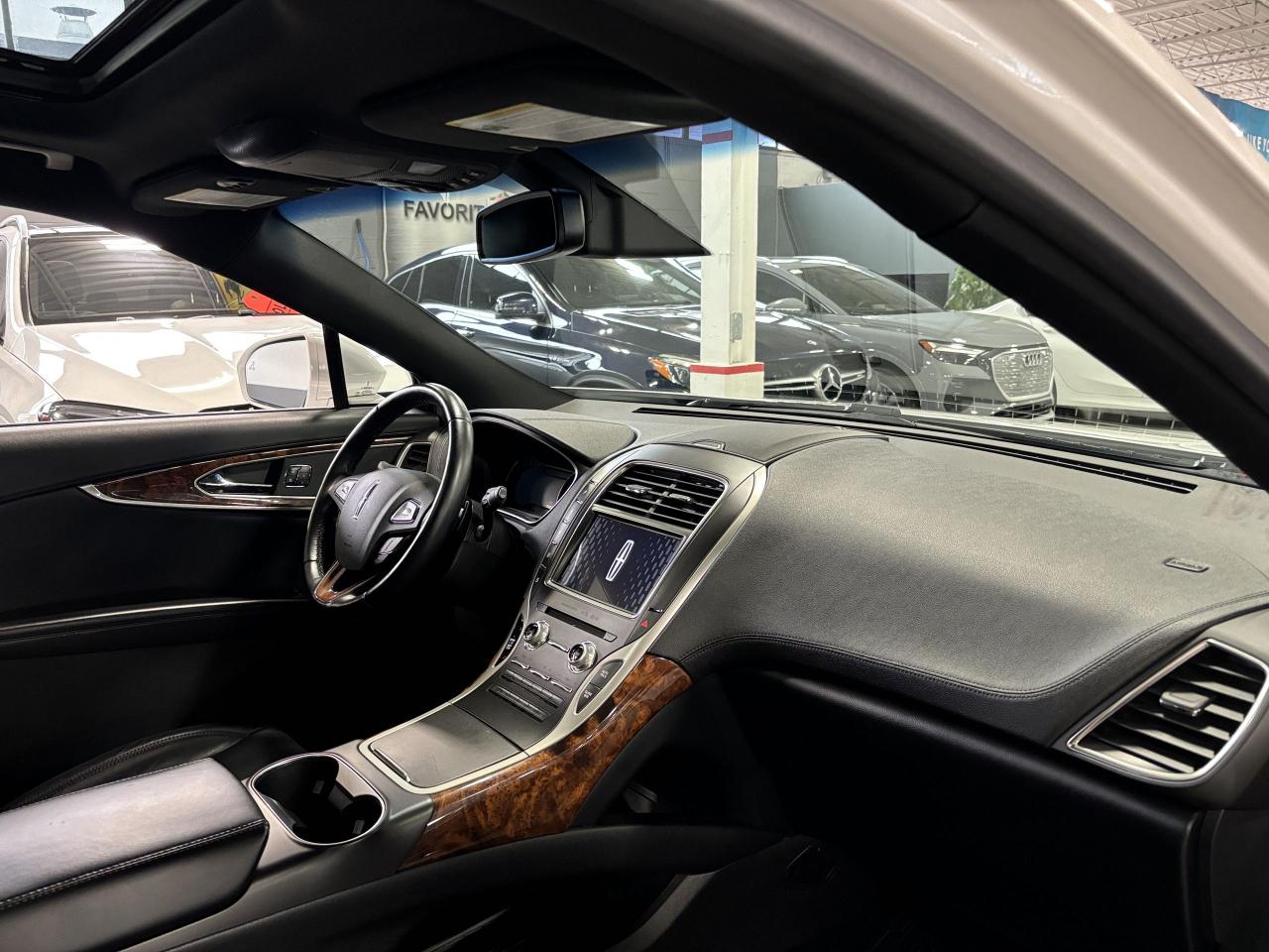 2017 Lincoln MKX Reserve|AWD|NAV|WOOD|PANOROOF|LEATHER|AMBIENT|+++ - Photo #14