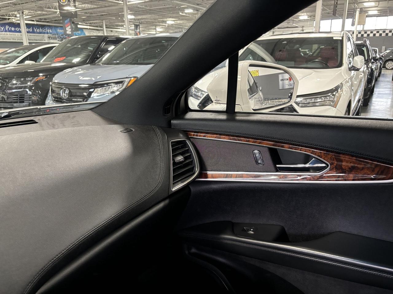 2017 Lincoln MKX Reserve|AWD|NAV|WOOD|PANOROOF|LEATHER|AMBIENT|+++ - Photo #19