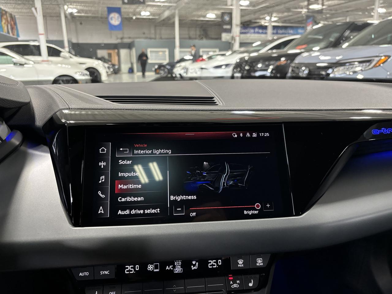 2022 Audi E-Tron GT QUATTRO|LASERLIGHTS|NAV|HUD|AMBIENT|BANGOLUFSEN|++ - Photo #35