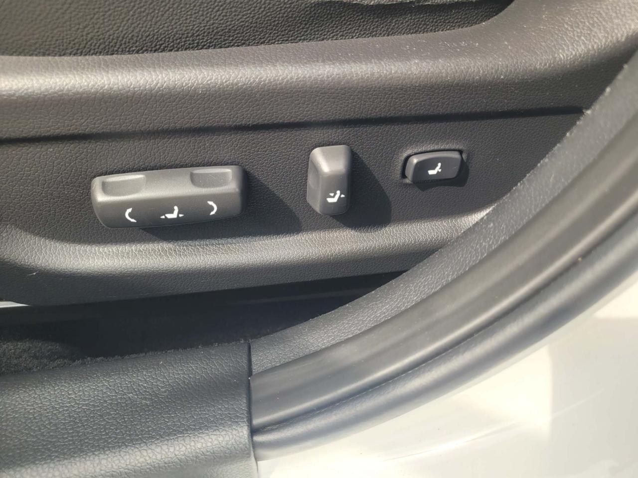 12553961