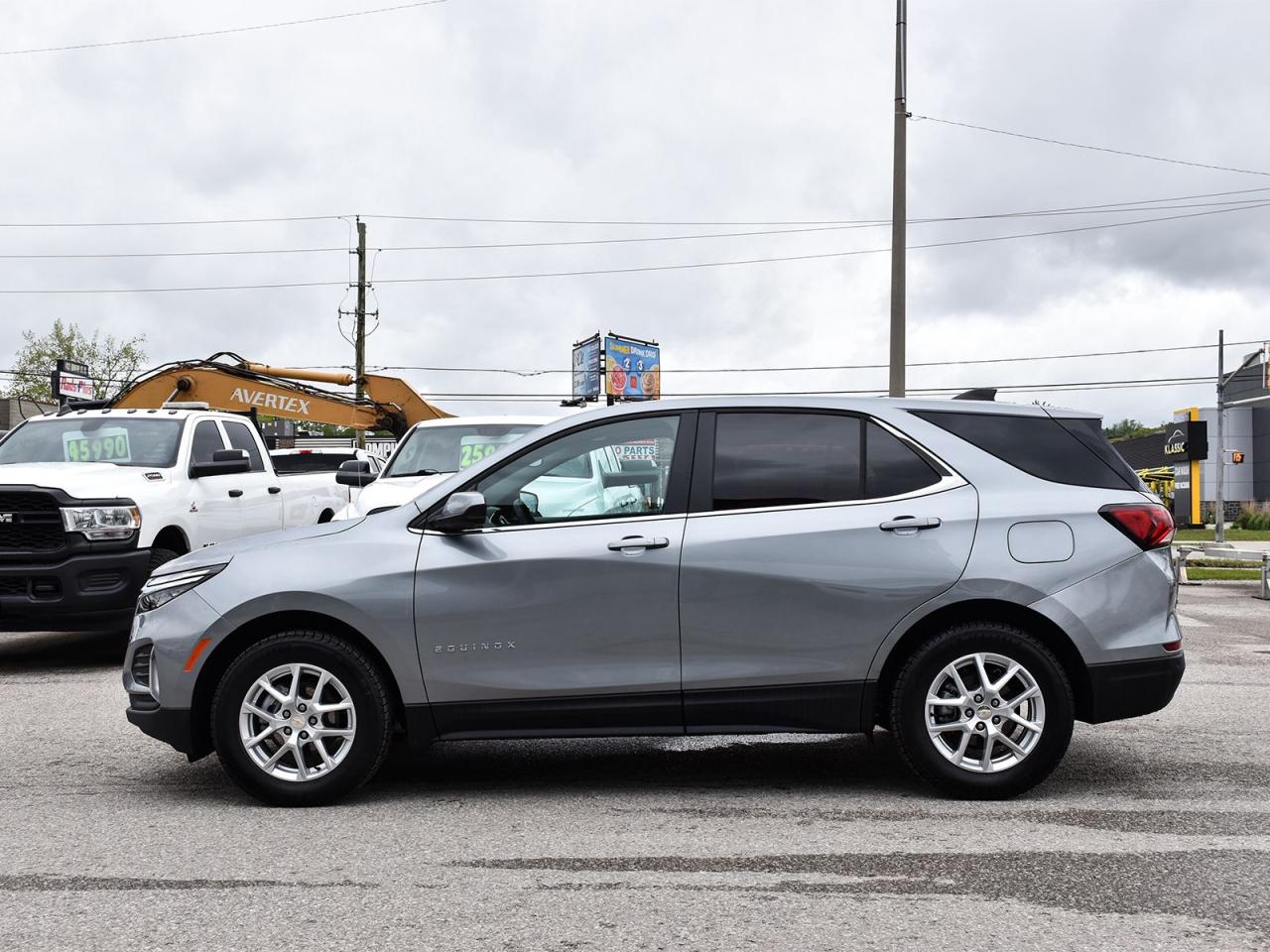 2024 Chevrolet Equinox AWD LT ~Heated + Power Seats ~Bluetooth ~Camera Photo3