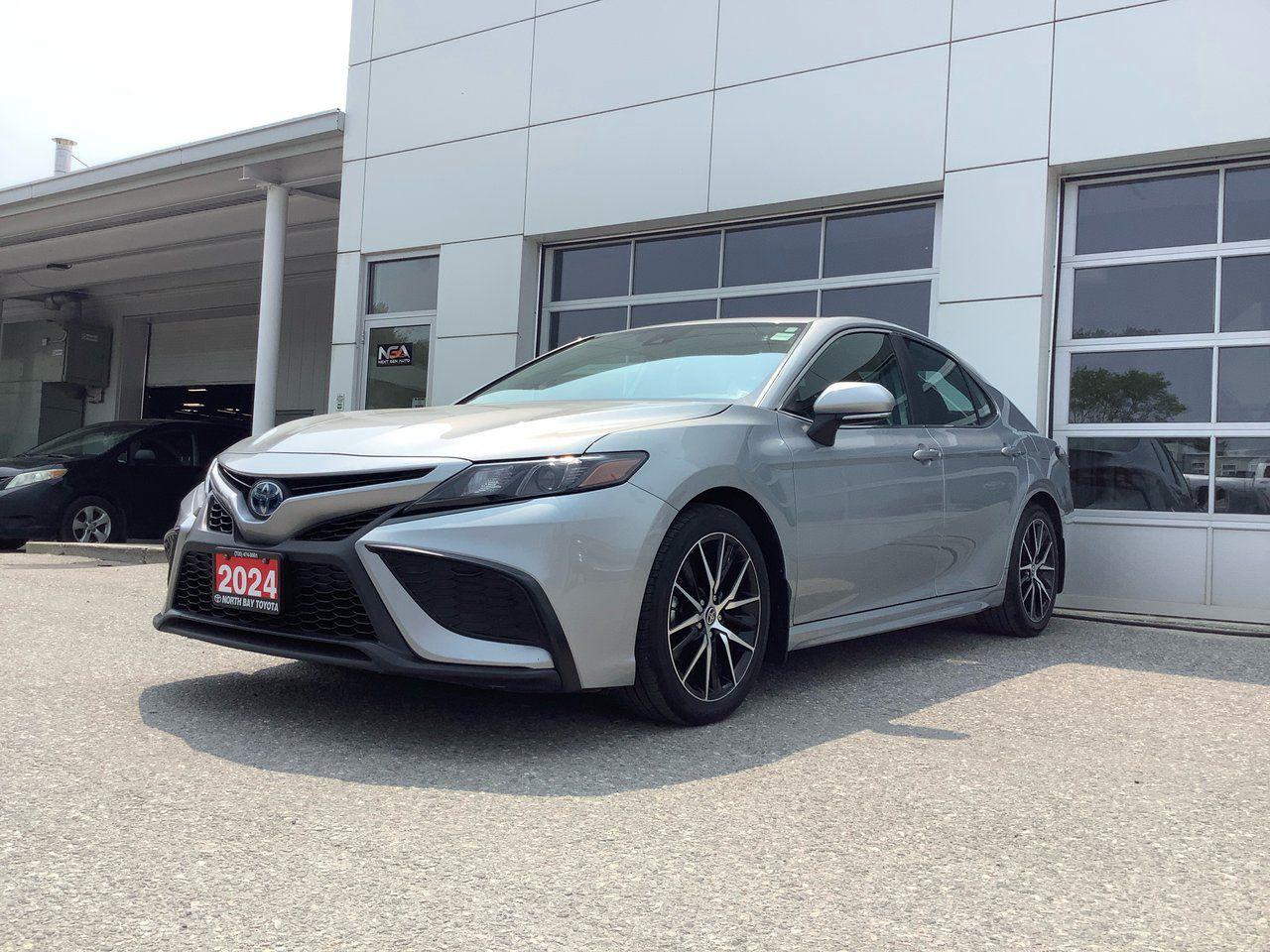 Used 2024 Toyota Camry Hybrid for sale in North Bay, ON