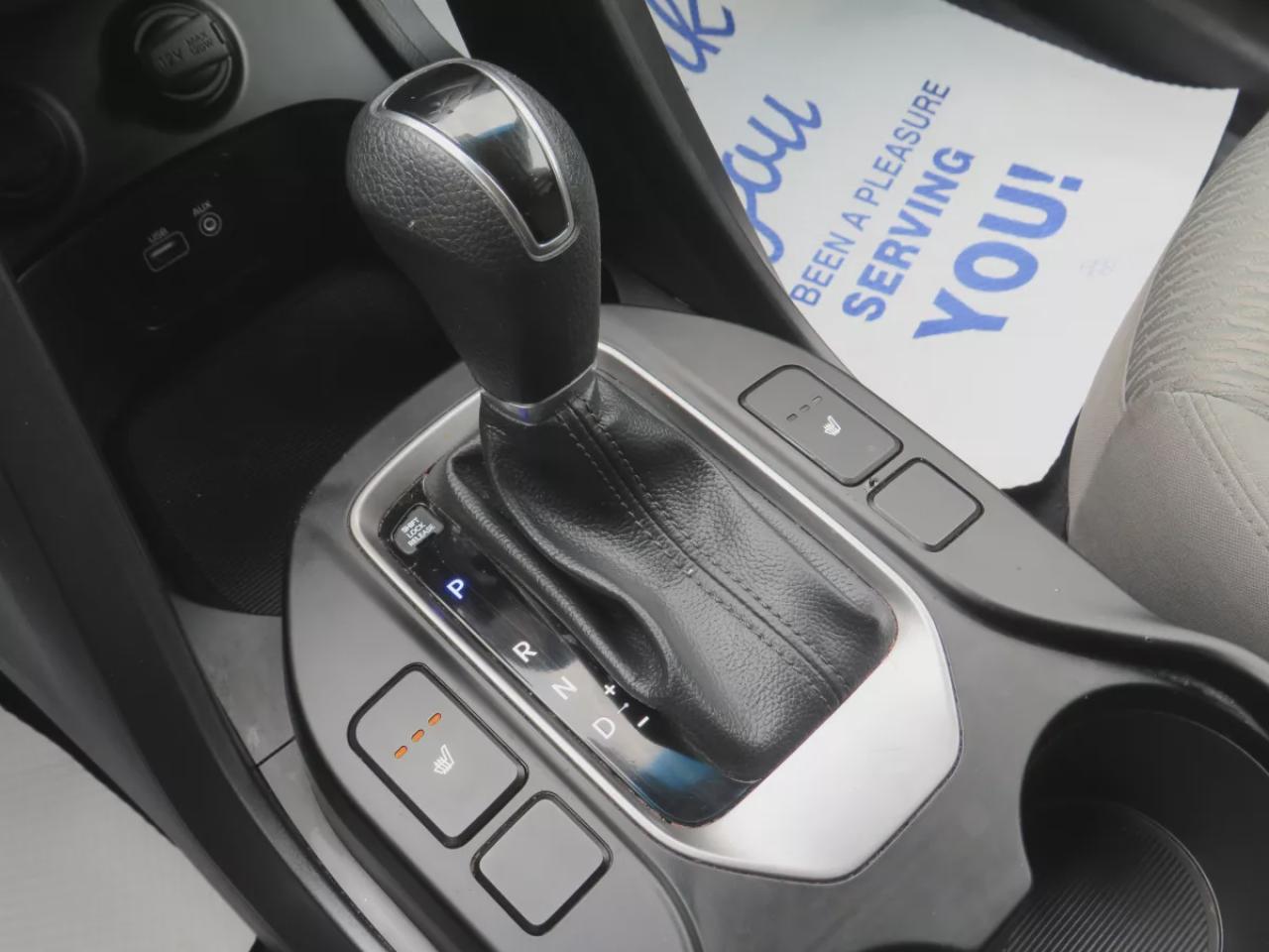 2018 Hyundai Santa Fe Sport Sport 2.4L (**LOW KM!!**SAFETY/CERTIFIED!!**AWD**ALLOY RIMS**HEATED SEATS**BLUETOOTH**CRUISE CONTROL**DIGITAL TOUCHSCREEN**HEATED SEATS**) Photo