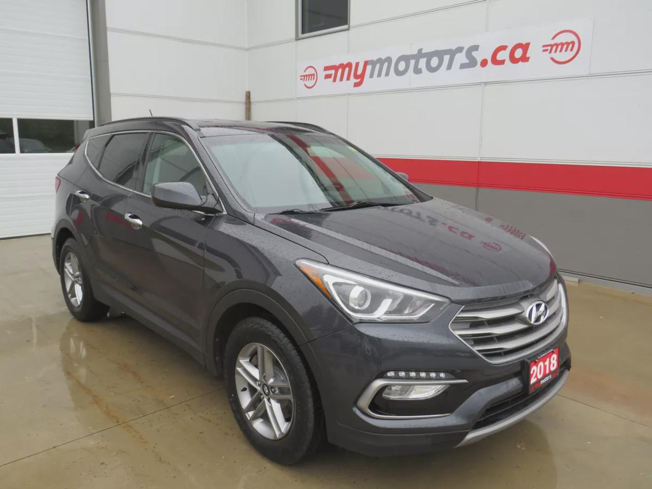 2018 Hyundai Santa Fe Sport Sport 2.4L  | Low Km | Safety Certified | AWD | Alloy Rims | Heated Seats | Bluetooth | Cruise Control | Digital Touchscreen | Heated Seats Photo