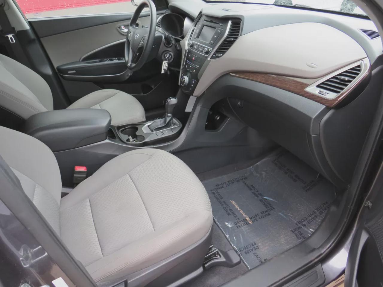 2018 Hyundai Santa Fe Sport Sport 2.4L  | Low Km | Safety Certified | AWD | Alloy Rims | Heated Seats | Bluetooth | Cruise Control | Digital Touchscreen | Heated Seats Photo