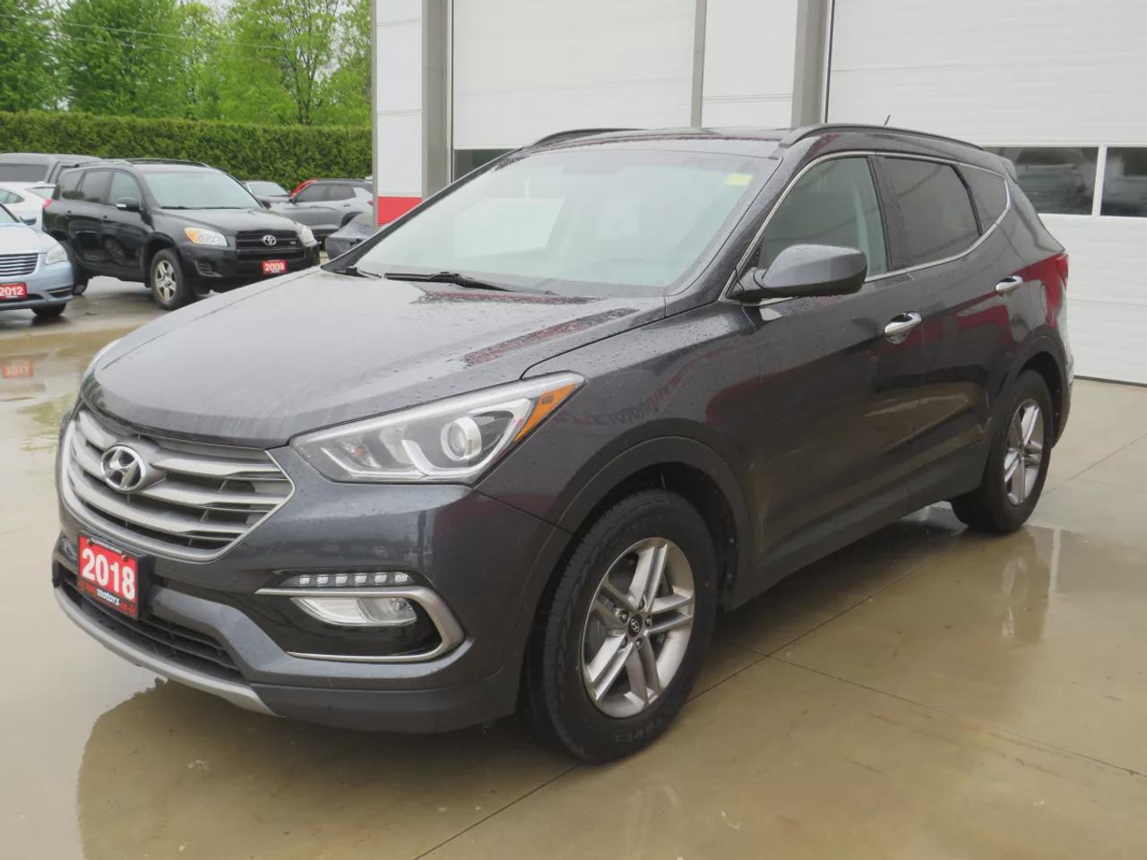 2018 Hyundai Santa Fe Sport Sport 2.4L  | Low Km | Safety Certified | AWD | Alloy Rims | Heated Seats | Bluetooth | Cruise Control | Digital Touchscreen | Heated Seats Photo