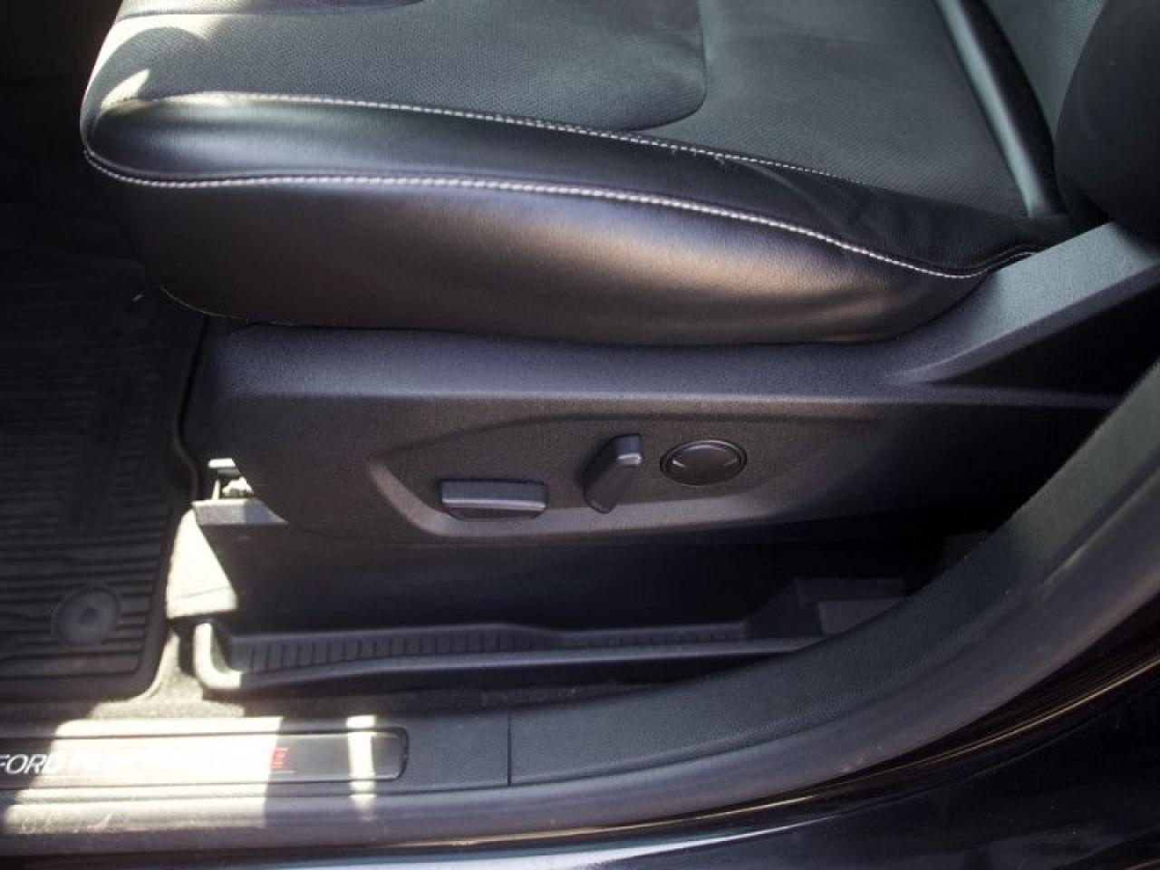 2021 Ford Edge ST  **14 SERVICE RECORDS - CLEAN CF** Photo